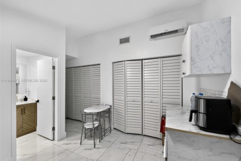 Купить виллу или дом в Майами-Гарденс, Флорида 3 спальни, 131.55м2, № 2050514 - фото 13