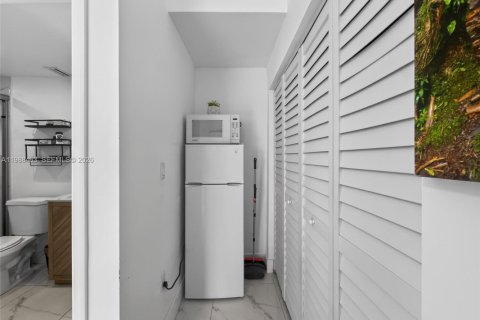 Купить виллу или дом в Майами-Гарденс, Флорида 3 спальни, 131.55м2, № 2050514 - фото 18