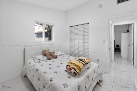 Купить виллу или дом в Майами-Гарденс, Флорида 3 спальни, 131.55м2, № 2050514 - фото 10