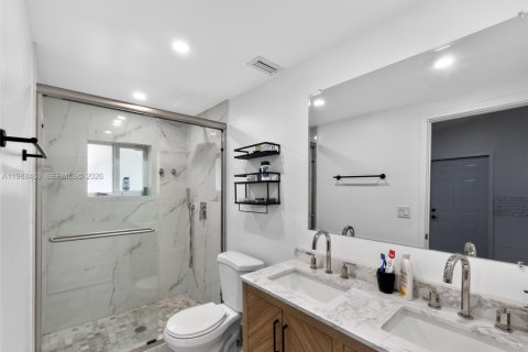 Купить виллу или дом в Майами-Гарденс, Флорида 3 спальни, 131.55м2, № 2050514 - фото 17