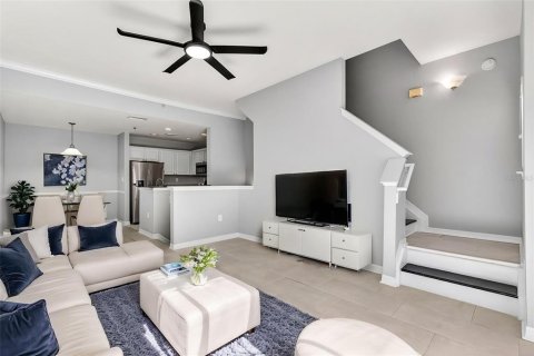 Copropriété à louer à Tampa, Floride: 1 chambre, 82.13 m2 № 2148772 - photo 3