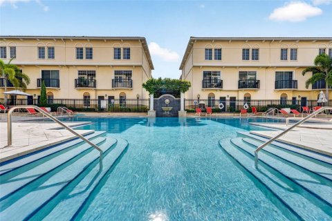 Copropriété à louer à Tampa, Floride: 1 chambre, 82.13 m2 № 2148772 - photo 2