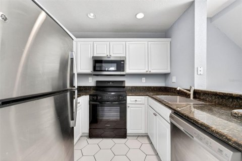 Copropriété à louer à Tampa, Floride: 1 chambre, 82.13 m2 № 2148772 - photo 11