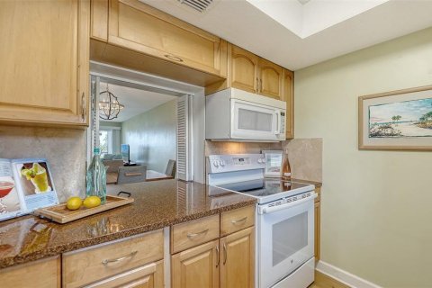 Condominio en venta en Sarasota, Florida, 2 dormitorios, 109.07 m2 № 1650688 - foto 17