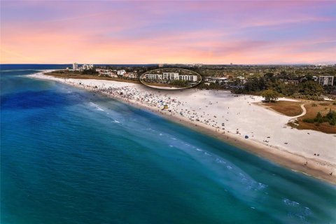 Condominio en venta en Sarasota, Florida, 2 dormitorios, 109.07 m2 № 1650688 - foto 1
