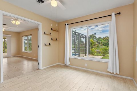 House in Rotonda, Florida 3 bedrooms, 165.74 sq.m. № 2393812 - photo 30