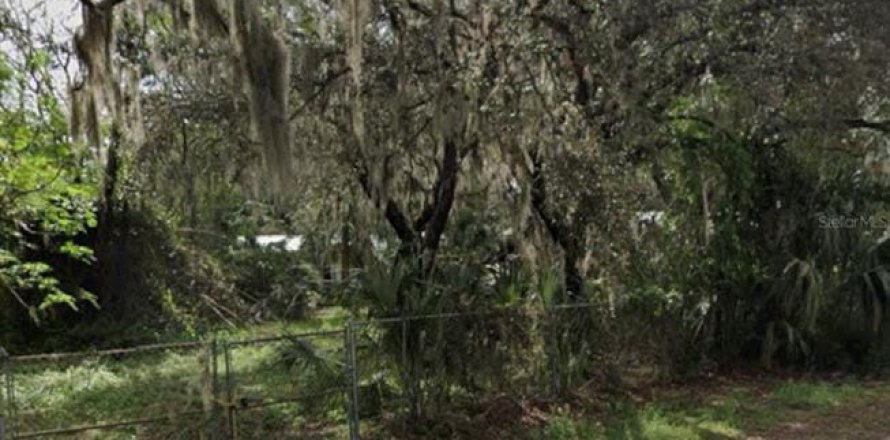 Land in Riverview, Florida № 1800191
