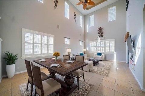 House in Sun City Center, Florida 3 bedrooms, 244.98 sq.m. № 1677221 - photo 19