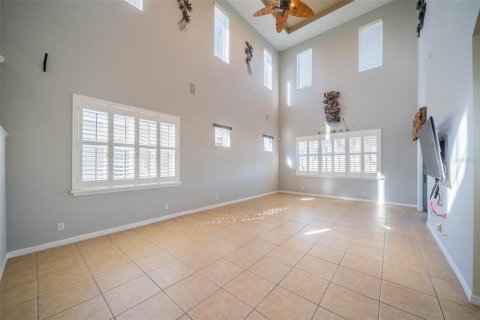 House in Sun City Center, Florida 3 bedrooms, 244.98 sq.m. № 1677221 - photo 18