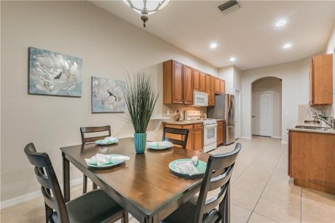 House in Sun City Center, Florida 3 bedrooms, 244.98 sq.m. № 1677221 - photo 28