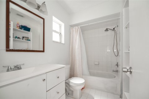House in Homestead, Florida 3 bedrooms, 150.13 sq.m. № 1786913 - photo 20