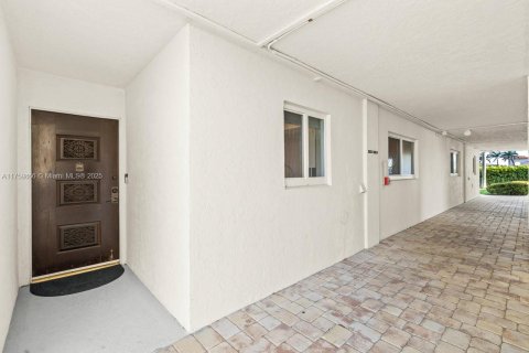 Copropriété à vendre à Lake Park, Floride: 2 chambres, 126.63 m2 № 1977335 - photo 17