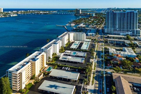 Copropriété à vendre à Lake Park, Floride: 2 chambres, 126.63 m2 № 1977335 - photo 16