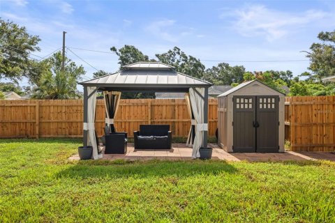 Casa en alquiler en Saint Petersburg, Florida, 2 dormitorios, 73.21 m2 № 2148932 - foto 24