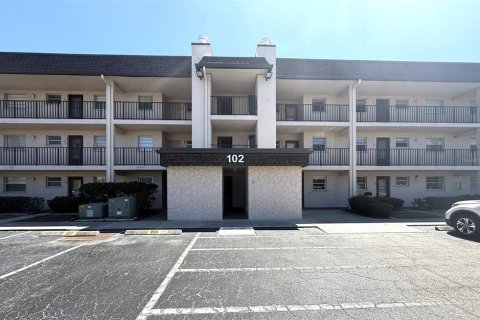 Condo in Venice, Florida, 1 bedroom № 2100231