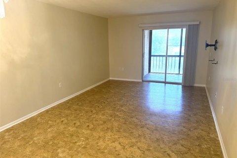 Condo in Venice, Florida, 1 bedroom № 2100231 - photo 6