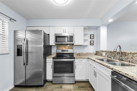 Copropriété à louer à Clearwater, Floride: 2 chambres, 87.33 m2 № 1901640 - photo 9