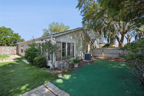 Villa ou maison à vendre à Leesburg, Floride: 2 chambres, 119.75 m2 № 2148804 - photo 14