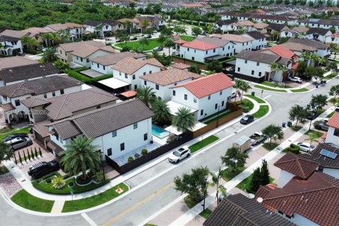 Villa ou maison à louer à Doral, Floride: 4 chambres, 246.19 m2 № 2087599 - photo 30