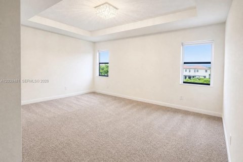 Villa ou maison à louer à Doral, Floride: 4 chambres, 246.19 m2 № 2087599 - photo 20