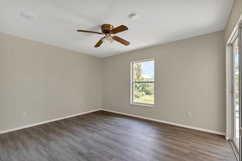 Villa ou maison à vendre à Punta Gorda, Floride: 3 chambres, 139.54 m2 № 2099543 - photo 25