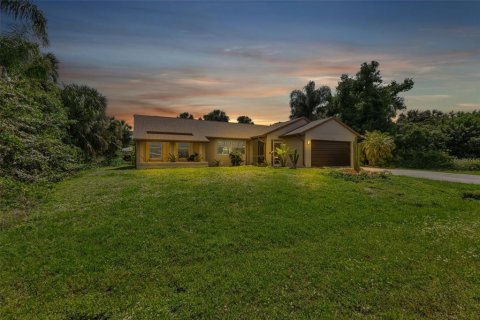 Villa ou maison à vendre à Punta Gorda, Floride: 3 chambres, 139.54 m2 № 2099543 - photo 4