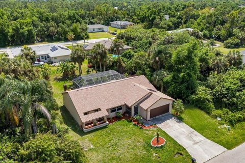 Villa ou maison à vendre à Punta Gorda, Floride: 3 chambres, 139.54 m2 № 2099543 - photo 3