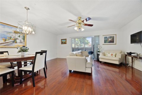 Купить кондоминиум в Норт-Лодердейл, Флорида 1 спальня, 80.82м2, № 1928731 - фото 20