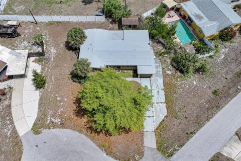 Villa ou maison à vendre à Punta Gorda, Floride: 3 chambres, 156.82 m2 № 2214088 - photo 28