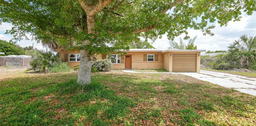 Villa ou maison à Punta Gorda, Floride 3 chambres, 156.82 m2 № 2214088