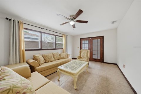 Villa ou maison à vendre à Punta Gorda, Floride: 3 chambres, 156.82 m2 № 2214088 - photo 11