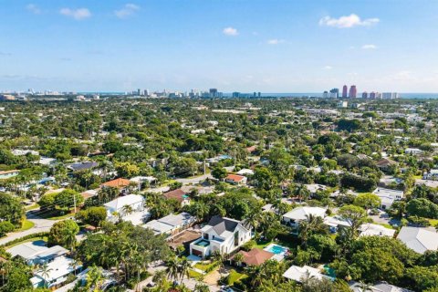 Villa ou maison à vendre à Fort Lauderdale, Floride: 3 chambres, 271.65 m2 № 2432976 - photo 16