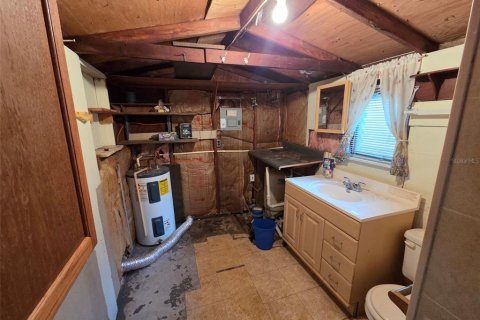 Casa en venta en Zephyrhills, Florida, 2 dormitorios, 82.87 m2 № 2097236 - foto 17
