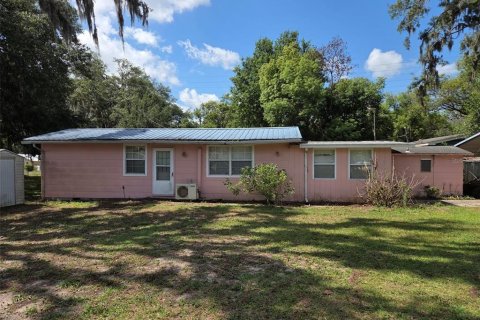 House in Zephyrhills, Florida 2 bedrooms, 82.87 sq.m. № 2097236
