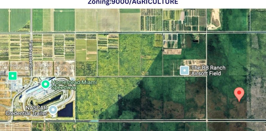Коммерческая недвижимость в Хомстед, Флорида № 1960917