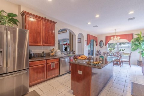 Купить виллу или дом в Сеффнер, Флорида 3 комнаты, 387.68м2, № 2117556 - фото 10