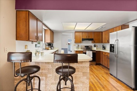 House in Orlando, Florida 4 bedrooms, 182.92 sq.m. № 1622772 - photo 19