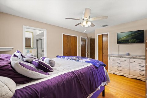 House in Orlando, Florida 4 bedrooms, 182.92 sq.m. № 1622772 - photo 6