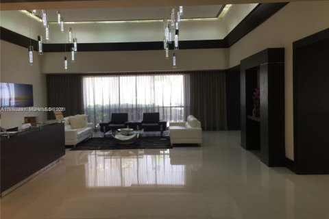 Condominio en alquiler en Sunny Isles Beach, Florida, 3 dormitorios, 163.51 m2 № 2045200 - foto 3