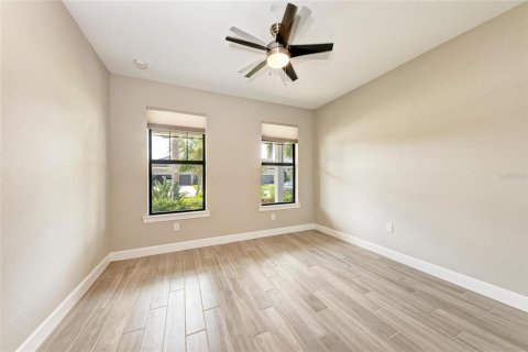 House in Sarasota, Florida 3 bedrooms, 186.45 sq.m. № 1801906 - photo 26