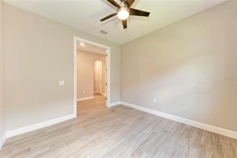 House in Sarasota, Florida 3 bedrooms, 186.45 sq.m. № 1801906 - photo 30
