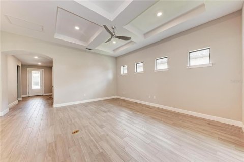 House in Sarasota, Florida 3 bedrooms, 186.45 sq.m. № 1801906 - photo 6