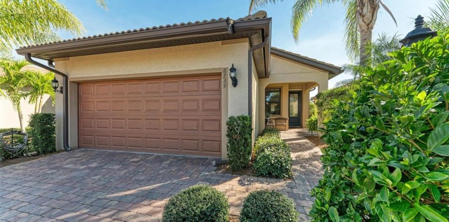 Casa en Lakewood Ranch, Florida 2 dormitorios, 133.78 m2 № 1548594