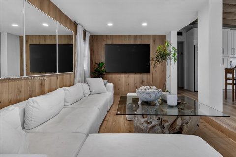 House in Fort Lauderdale, Florida 3 bedrooms, 135.27 sq.m. № 2062618 - photo 16