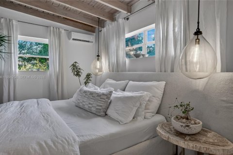 House in Fort Lauderdale, Florida 3 bedrooms, 135.27 sq.m. № 2062618 - photo 28
