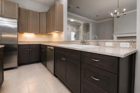 Casa en venta en Gainesville, Florida, 5 dormitorios, 227.61 m2 № 2225518 - foto 10