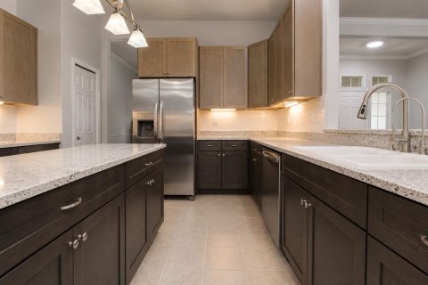 Casa en venta en Gainesville, Florida, 5 dormitorios, 227.61 m2 № 2225518 - foto 16