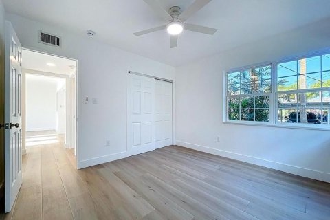 Купить кондоминиум в Сент-Пит-Бич, Флорида 6 комнат, 75.72м2, № 2142465 - фото 23
