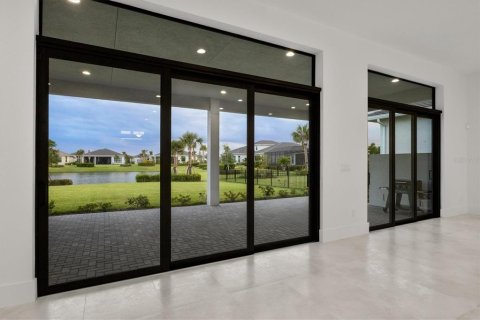Villa ou maison à vendre à Sarasota, Floride: 3 chambres, 284.84 m2 № 2134523 - photo 9
