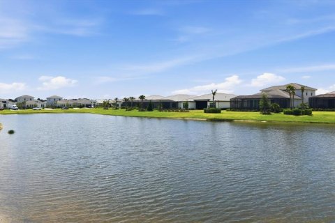 Villa ou maison à vendre à Sarasota, Floride: 3 chambres, 284.84 m2 № 2134523 - photo 4